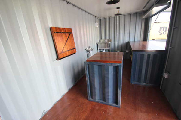 inside_container_bars